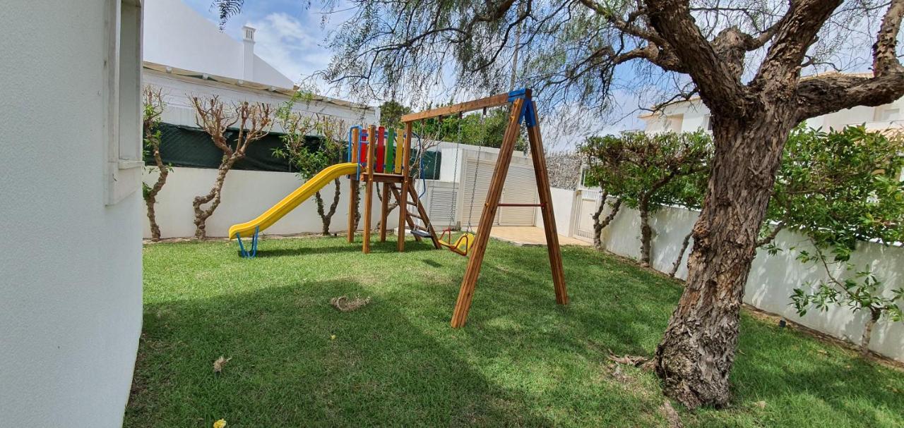 Sunset Villa By Laranjal Rentals Olhos de Agua  Exterior photo