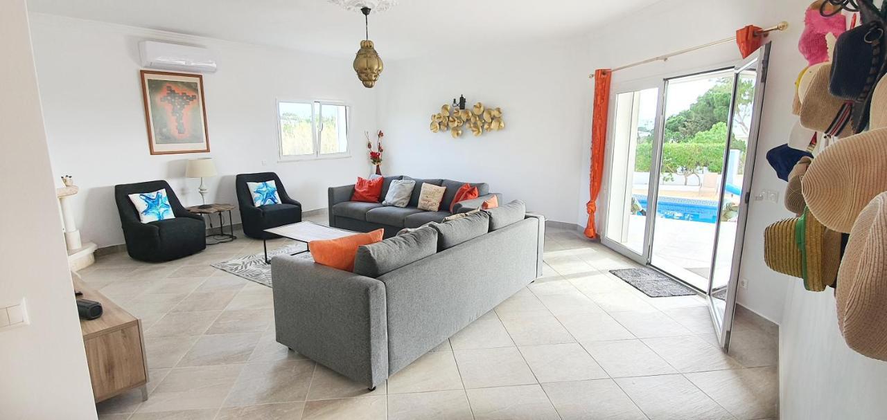Sunset Villa By Laranjal Rentals Olhos de Agua  Exterior photo